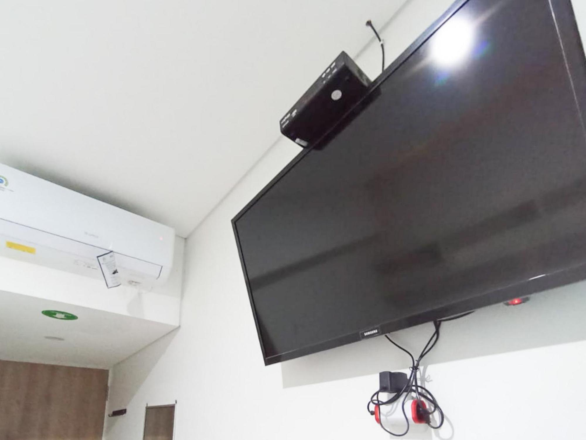 ホテル Ofo Kost Premium Kampung Inggris Pare Syariah Mitra Reddoorz エクステリア 写真